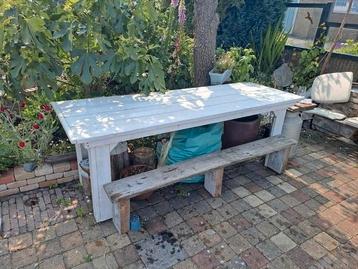 Tuintafel  beschikbaar voor biedingen
