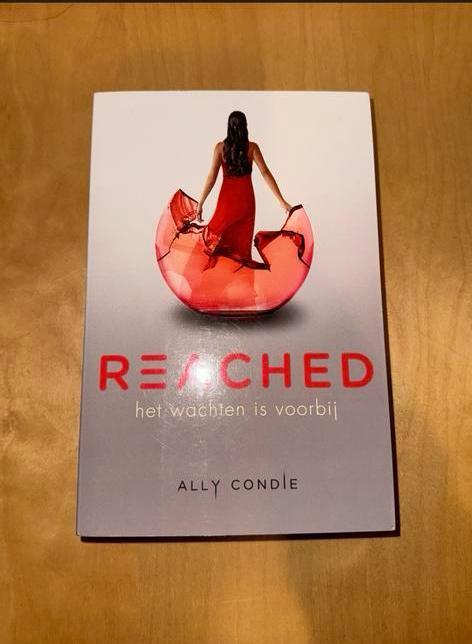 Ally Condie - Reached, Boeken, Kinderboeken | Jeugd | 13 jaar en ouder, Zo goed als nieuw, Fictie, Verzenden