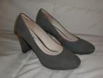 pumps met hoge hakken maat 40  merk : Clarks, Pumps, Ophalen of Verzenden, Zo goed als nieuw, Grijs