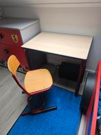 Schooltafel met stoel - hout & metaal, Kinderen en Baby's, Kinderkamer | Tafels en Stoelen, Ophalen, Gebruikt, Tafel(s) en Stoel(en)