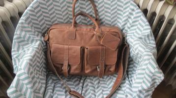 Cowboysbag leren tas, Davis 1239, bruin, 41x28x15, schooltas beschikbaar voor biedingen