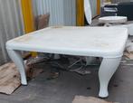 Grote zeer nette aparte kunststof tuintafel 150x150 cm, Tuin en Terras, Tuintafels, Ophalen, Zo goed als nieuw, Rechthoekig, Kunststof