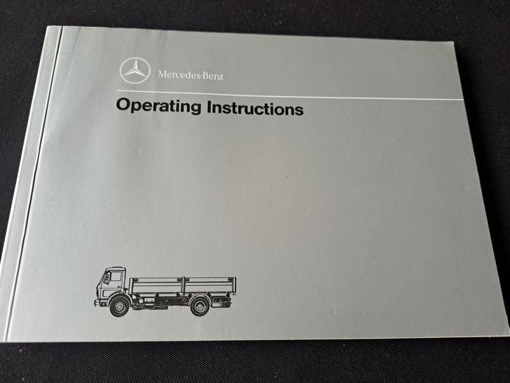 Mercedes-Benz Vrachtwagen Instructieboekje, Auto diversen, Handleidingen en Instructieboekjes, Ophalen of Verzenden