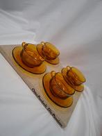 Vintage Duralex Amber Glazen Kop en Schotel Set (4), Ophalen of Verzenden