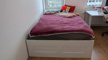 IKEA bedframe + Memorypur matras (140x200) - afbeelding 5