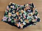 Gebloemde korte broek maat M, Maat 38/40 (M), Kort, Zo goed als nieuw, Groen