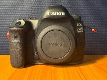 Canon EOS 5D Mark IV – full-frame DSLR 69K clicks igst beschikbaar voor biedingen