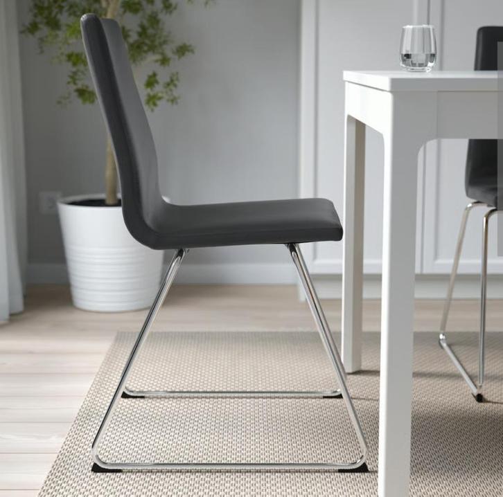 Zeer nette eetkamerstoelen - onbeschadigd, Huis en Inrichting, Stoelen, Zo goed als nieuw, Drie, Leer, Zwart, Ophalen