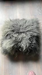 Schapenvacht kussen grijs, Huis en Inrichting, Ophalen of Verzenden, Zo goed als nieuw