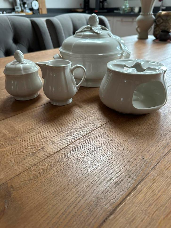 Villeroy & Boch Manoir servies porselein, Huis en Inrichting, Keuken | Servies, Zo goed als nieuw, Overige typen, Overige stijlen