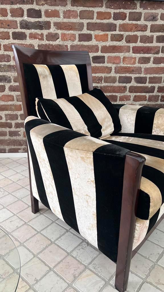 Giorgetti Fauteuil Zwart Wit Gestreept design, Huis en Inrichting, Fauteuils, Zo goed als nieuw, Hout, 50 tot 75 cm, 75 tot 100 cm