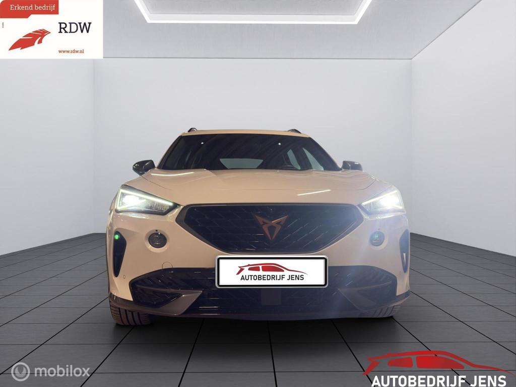 CUPRA Formentor 1.4 e-Hybrid VZ Perf.|PANO|Stoel Mem|, Gebruikt, 4 cilinders, Formentor, Leder en Stof