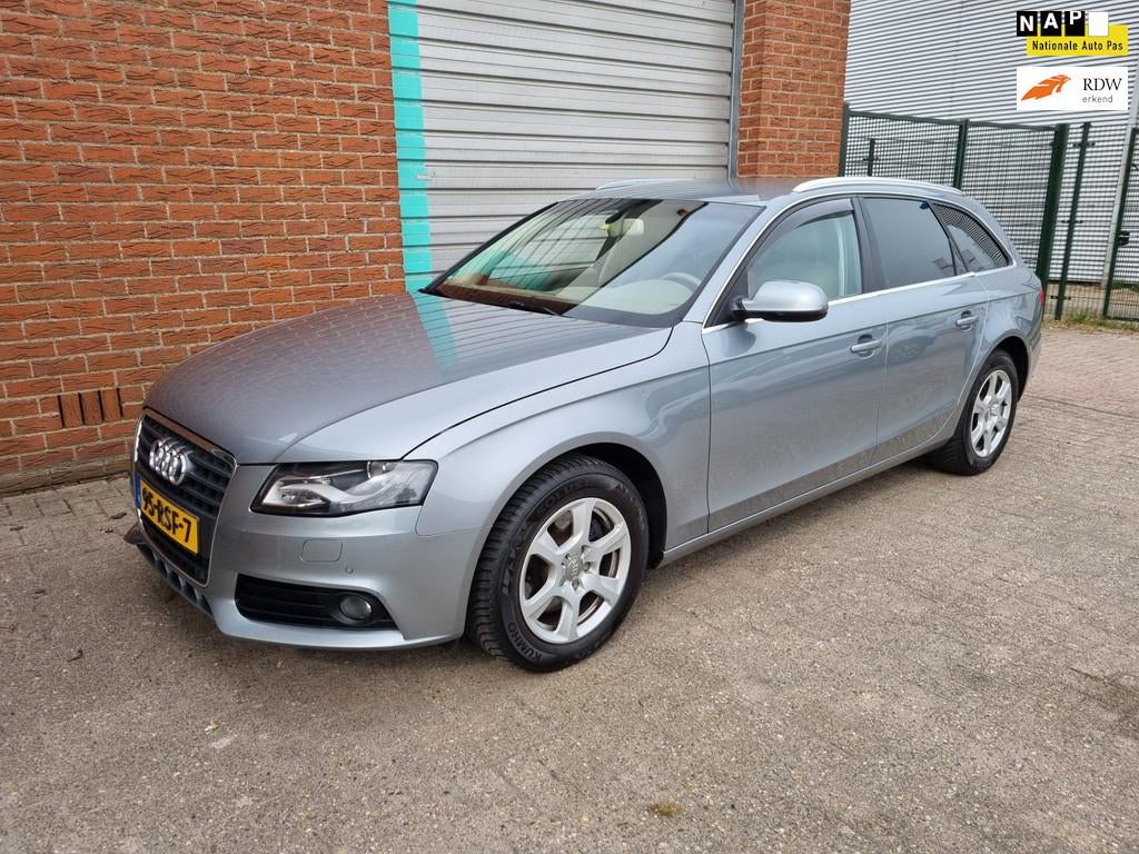 Audi A4 Avant 2.0 TFSI Pro Line 132kw Automaat! Bj:2011 NAP!, Auto's, Audi, Euro 5, Parkeersensor, Gebruikt, 4 cilinders