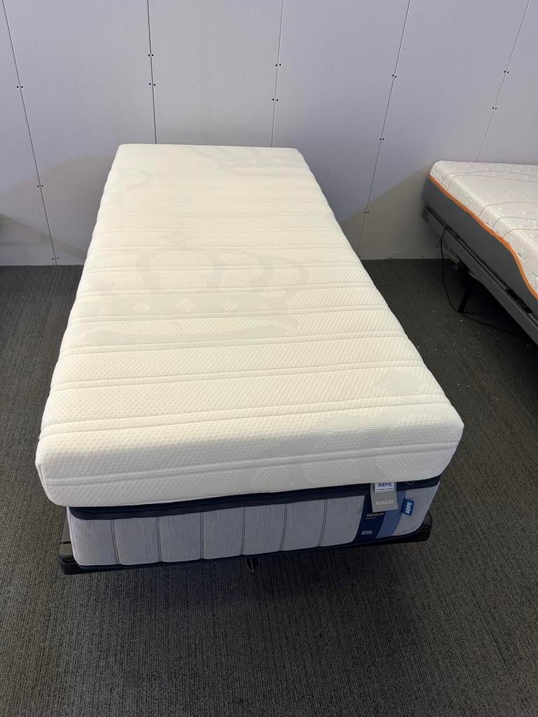 Auping Adagio matras 90x190 Firm (stevig) van €999 voor €425, 90 cm, Eenpersoons, Nieuw, Matras