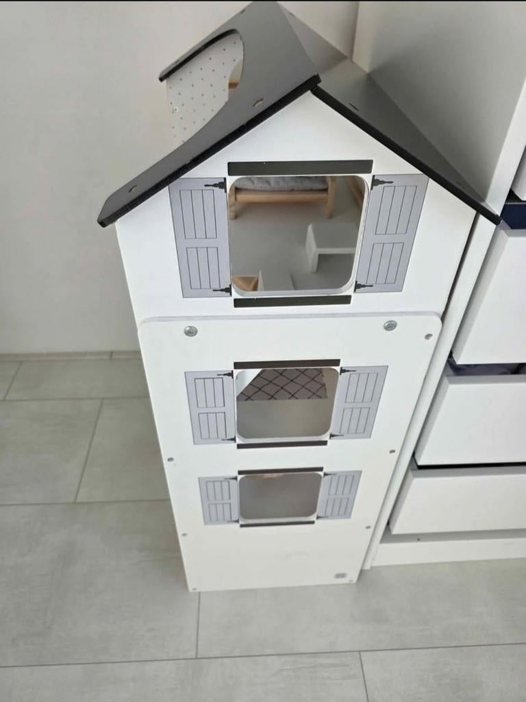 Groot houten poppenhuis met meubels - La Maison d'Amélie, Ophalen, Zo goed als nieuw, Poppenhuis