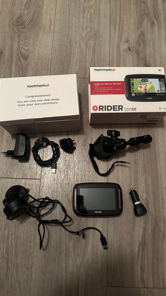 TomTom 550SE auto- en motorfietsmontage, Ophalen of Verzenden, Zo goed als nieuw