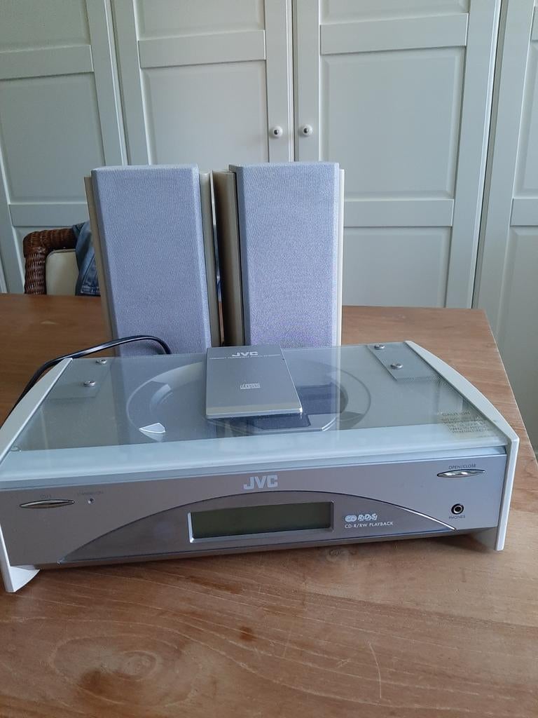 JVC CD-speler met radio en speakers, Audio, Tv en Foto, Stereo-sets, Gebruikt, JVC, Tuner of Radio, Ophalen of Verzenden