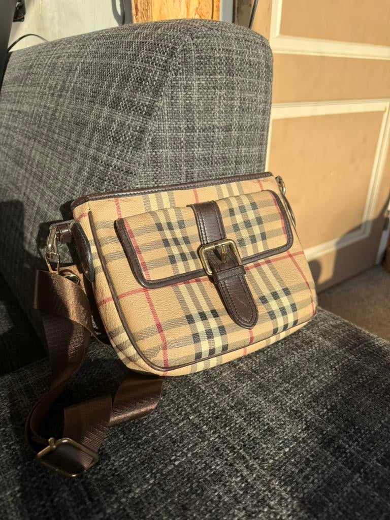 Burberry tas, Ophalen of Verzenden, Zo goed als nieuw