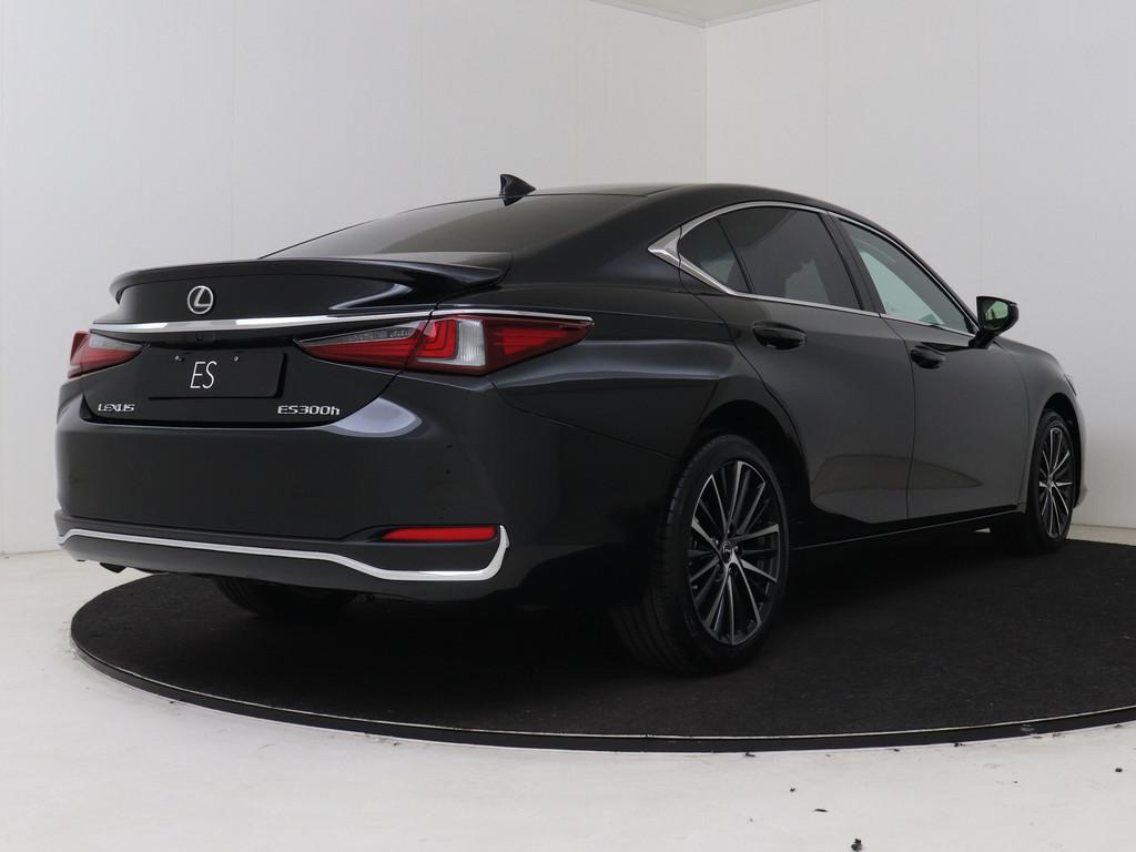 Lexus ES 300h 35th Edition Beperkt leverbaar! (bj 2025), Auto's, Lexus, 12 maanden, Zwart, 4 cilinders, 1655 kg