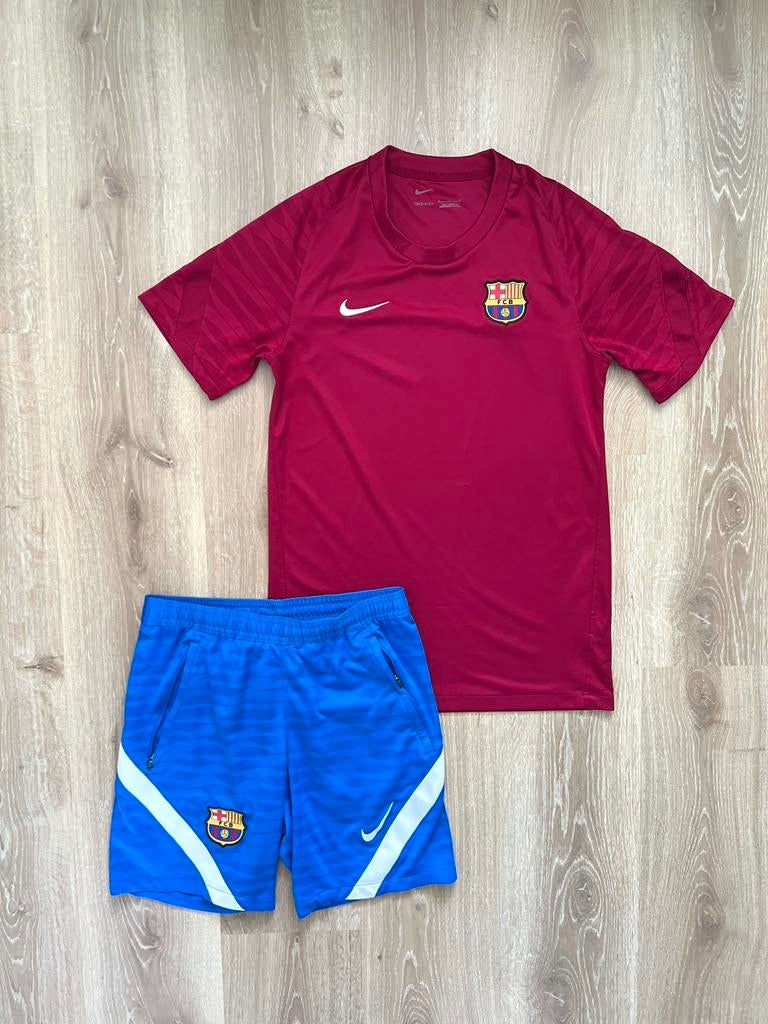 FC Barcelona Nike trainingsset Maat S, Kleding | Heren, Ophalen of Verzenden, Nike, Nike, Voetbal