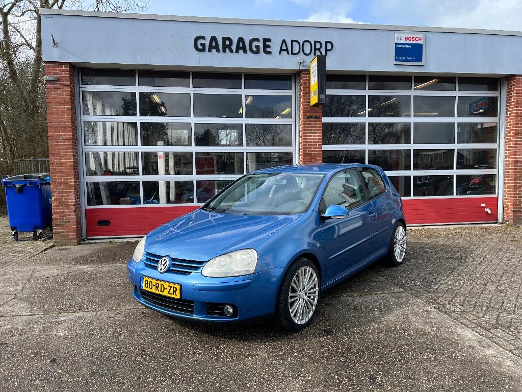 Volkswagen Golf 2.0 FSI Sportline 110KW 3D 2005 Blauw, Auto's, Volkswagen, Zwart, 4 cilinders, 1984 cc, Blauw