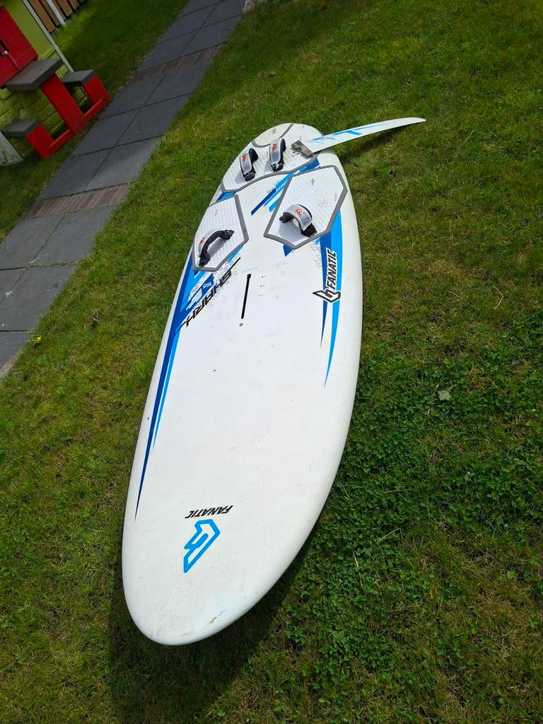 Fanatic Shark 165L Surfplank, Ophalen, 250 tot 300 cm, Gebruikt, Met vin(nen)
