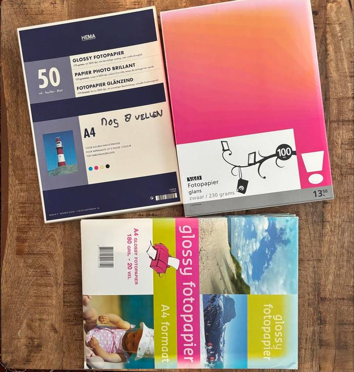 Diverse glanzend fotopapier A4, Audio, Tv en Foto, Fotografie | Fotopapier, Zo goed als nieuw, Ophalen of Verzenden