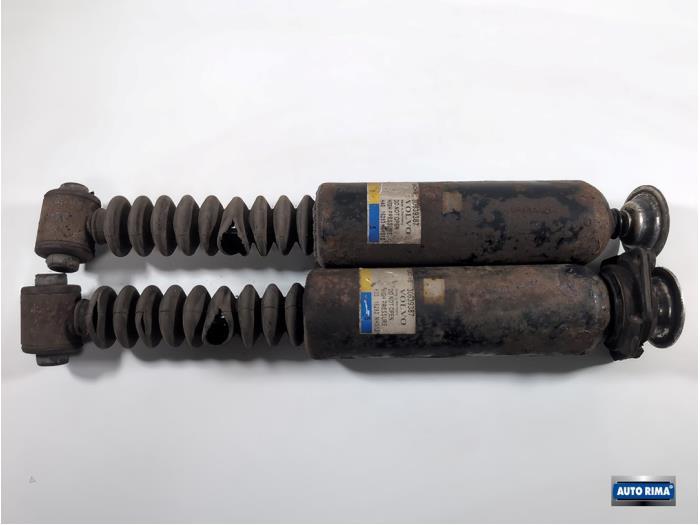 Schokdemper set van een Volvo V70, Gebruikt, -, -, Ophalen of Verzenden