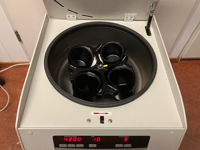 Centrifuge, Gebruikt, Niet ingevuld, Niet ingevuld, Ophalen