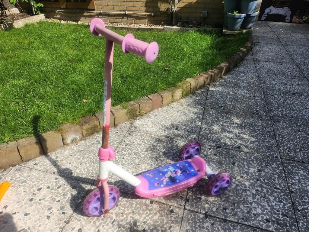 Roze kinderstep met 3 wielen, Ophalen of Verzenden, Gebruikt, Gewone step