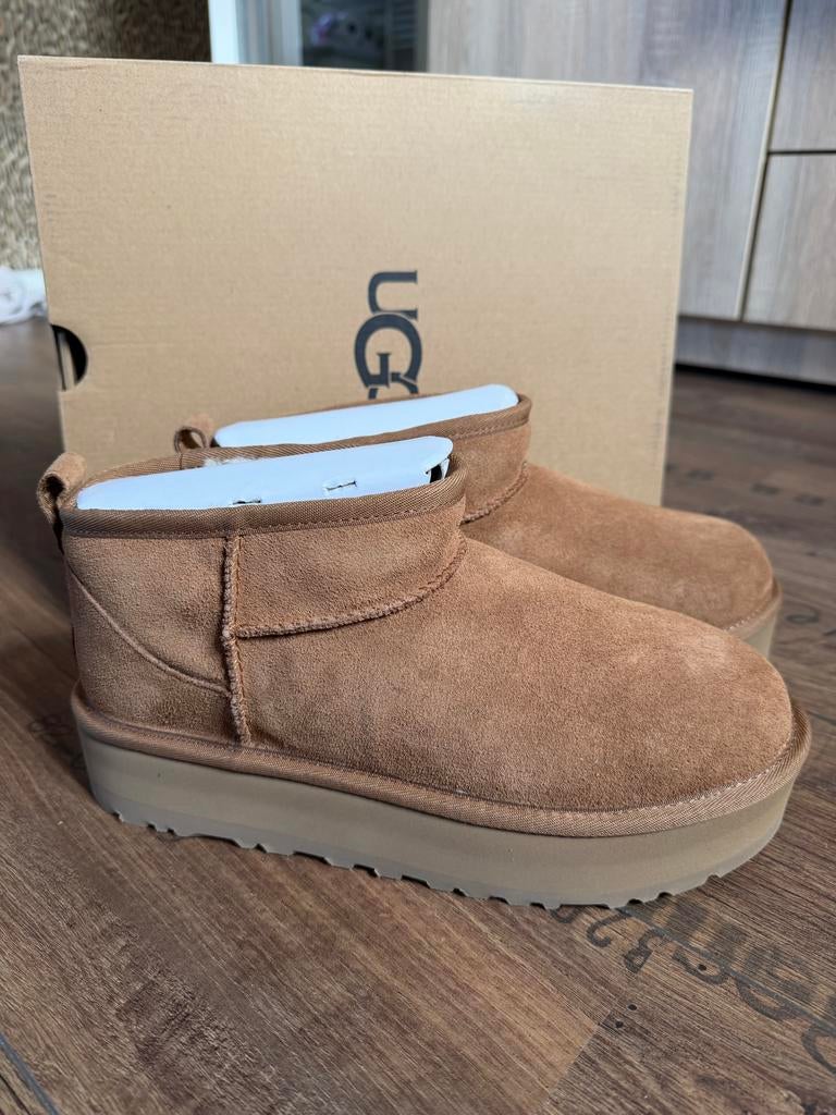 Ugg Classic Ultra Mini Platform Chestnut Maat 38, Kleding | Dames, Ophalen of Verzenden, Nieuw, Bruin, Lage of Enkellaarzen