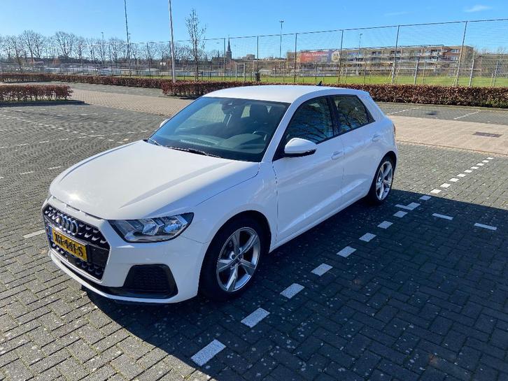 Audi A1 Sportback 30 Tfsi 116pk 2019 Wit, Auto's, Audi, Particulier, A1, Airconditioning, Alarm, Apple Carplay, Bluetooth, Boordcomputer