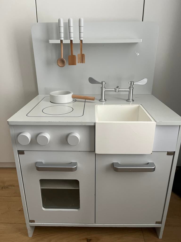 Kinderkeuken Petit Amelie met accessoires, Ophalen, Gebruikt, Hout, Speelkeuken