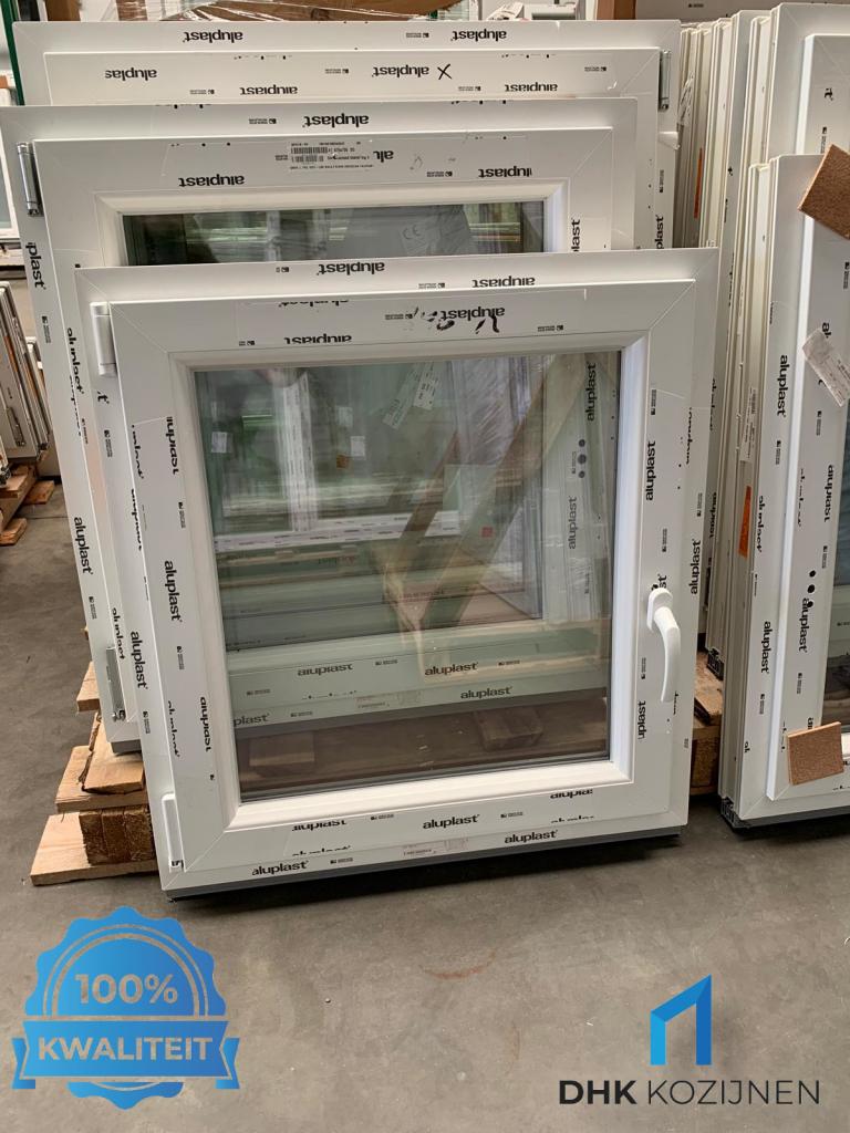 Kunststof Kozijn 750x800 Draaikiep raam uit voorraad