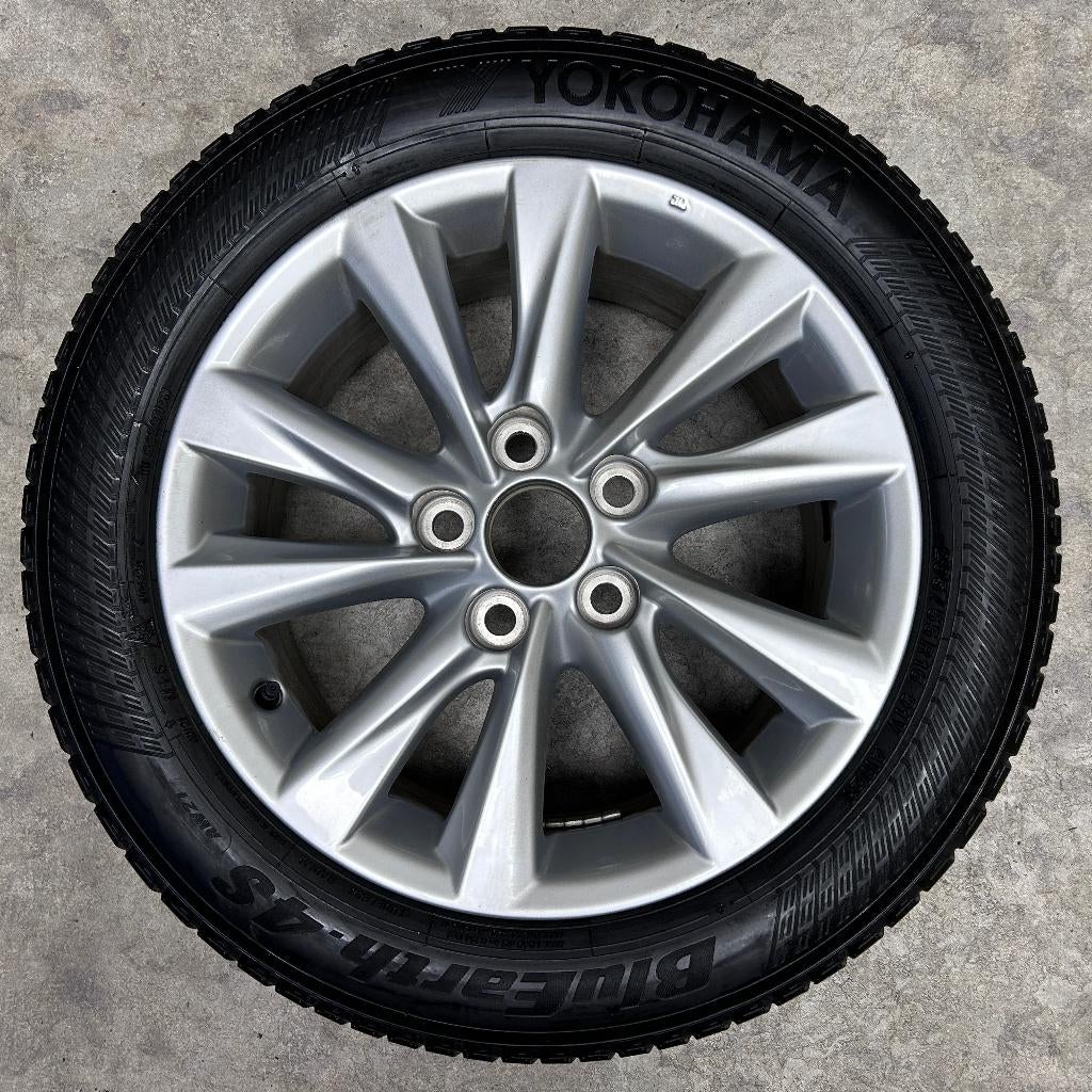16 inch velgen +☀️ of 🌦️ banden Toyota Corolla Auris, Auto-onderdelen, Banden en Velgen, Gebruikt, 16 inch, Banden en Velgen