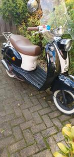 Btc scooter, Fietsen en Brommers, Snorfietsen en Snorscooters, Ophalen, Gebruikt, Benzine, Overige merken