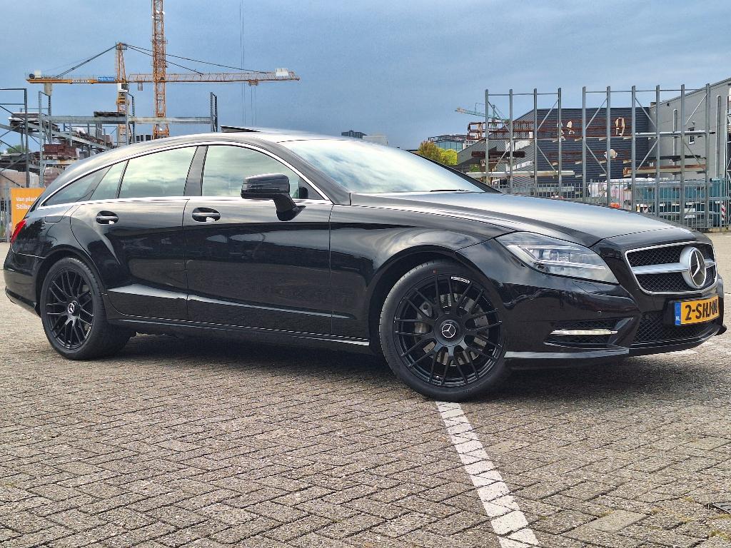 Mercedes CLS 350 AMG 2013. Pano, luchtvering, memory Voll, Auto's, Mercedes-Benz, Automaat, Euro 5, Achterwielaandrijving, Diesel