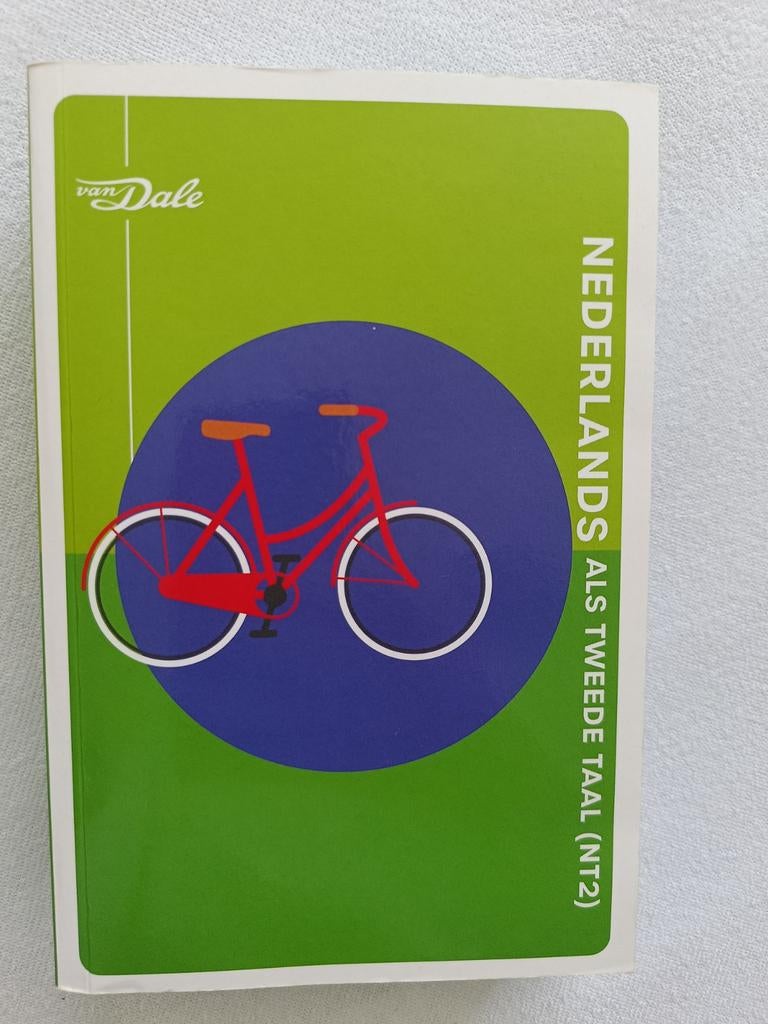 Van Dale Pocketwoordenboek Nederlands als tweede taal (NT2), Nederlands, Ophalen of Verzenden, Zo goed als nieuw, Van Dale