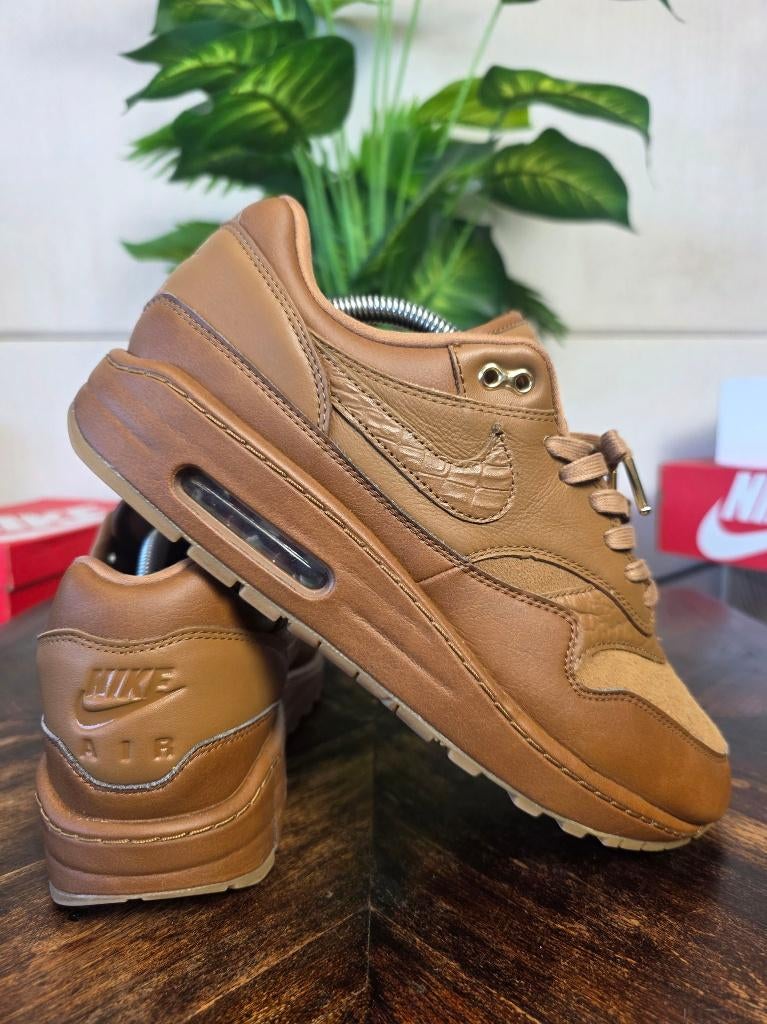 Nike Air Max 1 Ale Brown maat 43, Bruin, Nike, Ophalen of Verzenden, Nike