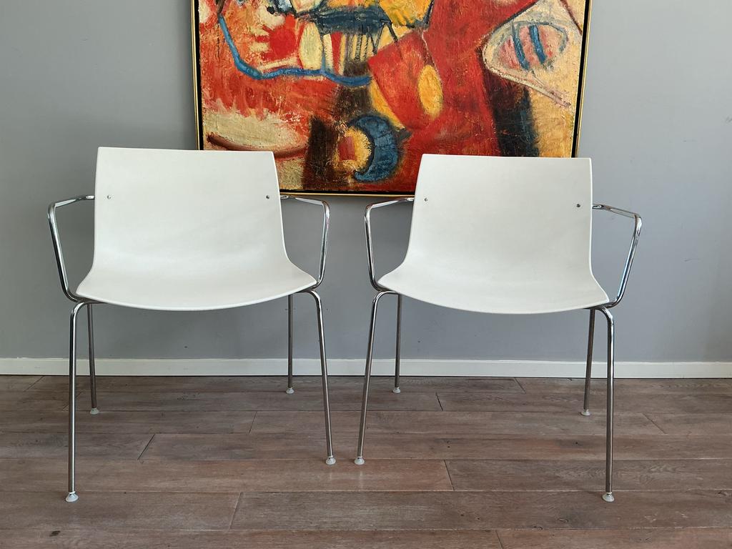 Set van 2 Arper Catifa 46 stoelen - wit met armleuningen, Ophalen, Kunststof, Twee, Wit