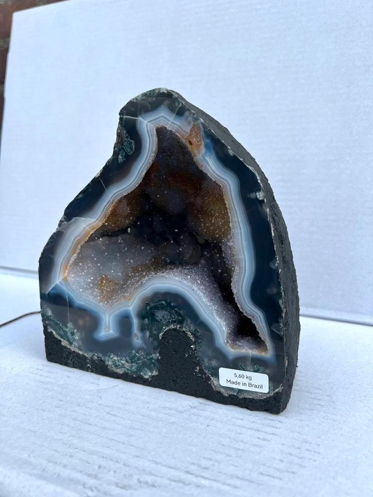 Amethist geode - 5.60kg, Verzamelen, Mineralen en Fossielen, Ophalen of Verzenden, Mineraal