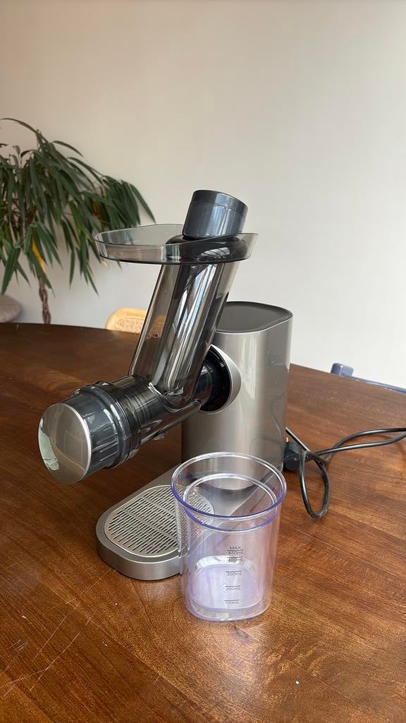 Amzchef juicer in nette staat, Witgoed en Apparatuur, Ophalen, Zo goed als nieuw