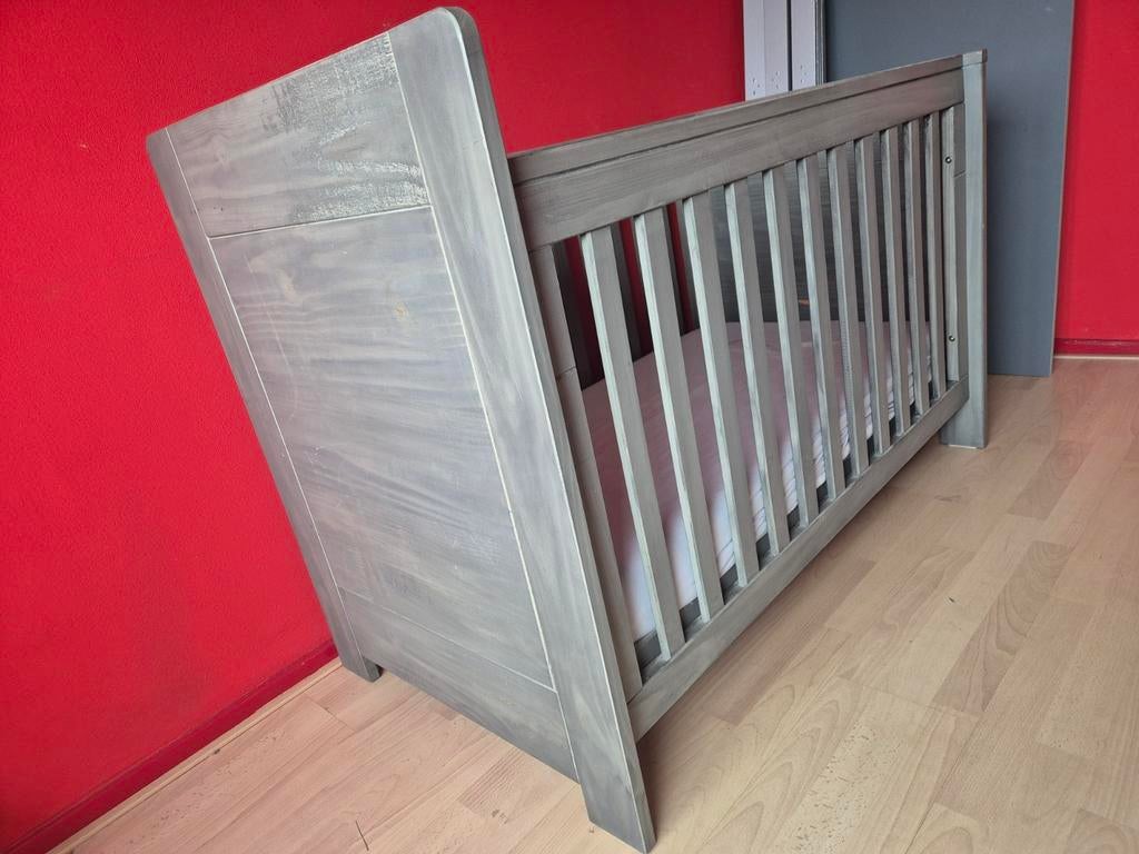 Mooi ledikant  Is gebruikt maar nog als nieuw, Ophalen of Verzenden, Ledikant