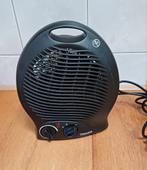 Electrische kachel met ventilator 2 warmte standen en thermo, Ophalen of Verzenden