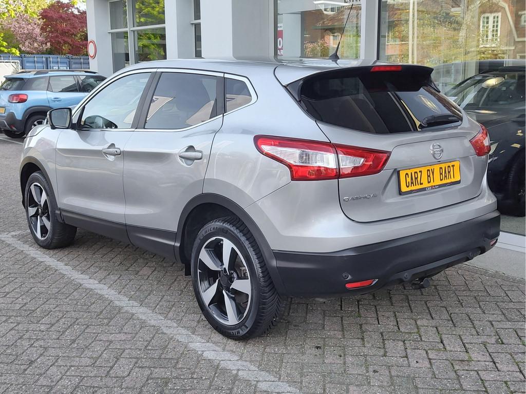 Nissan QASHQAI 1.6 N-CONNECTA 360 Camera | Keyless | Trekhaa, Voorwielaandrijving, 12 maanden, Gebruikt, Zwart