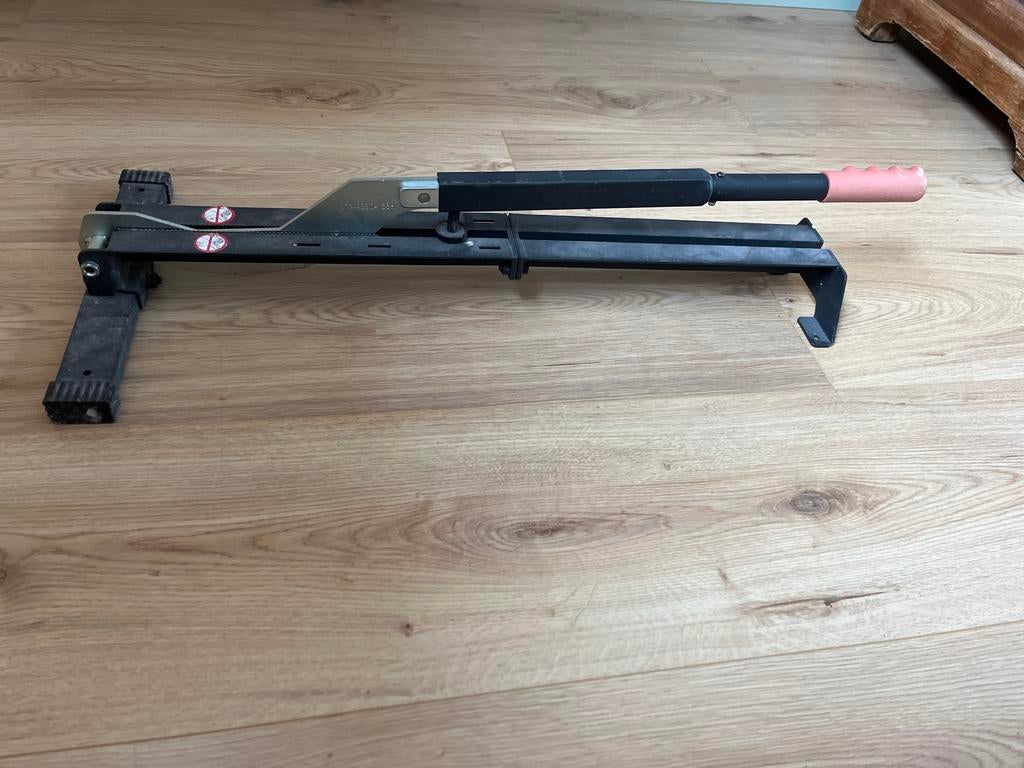 Laminaatsnijder voor eenvoudig en snel leggen van laminaat, Doe-het-zelf en Verbouw, Ophalen, Gebruikt