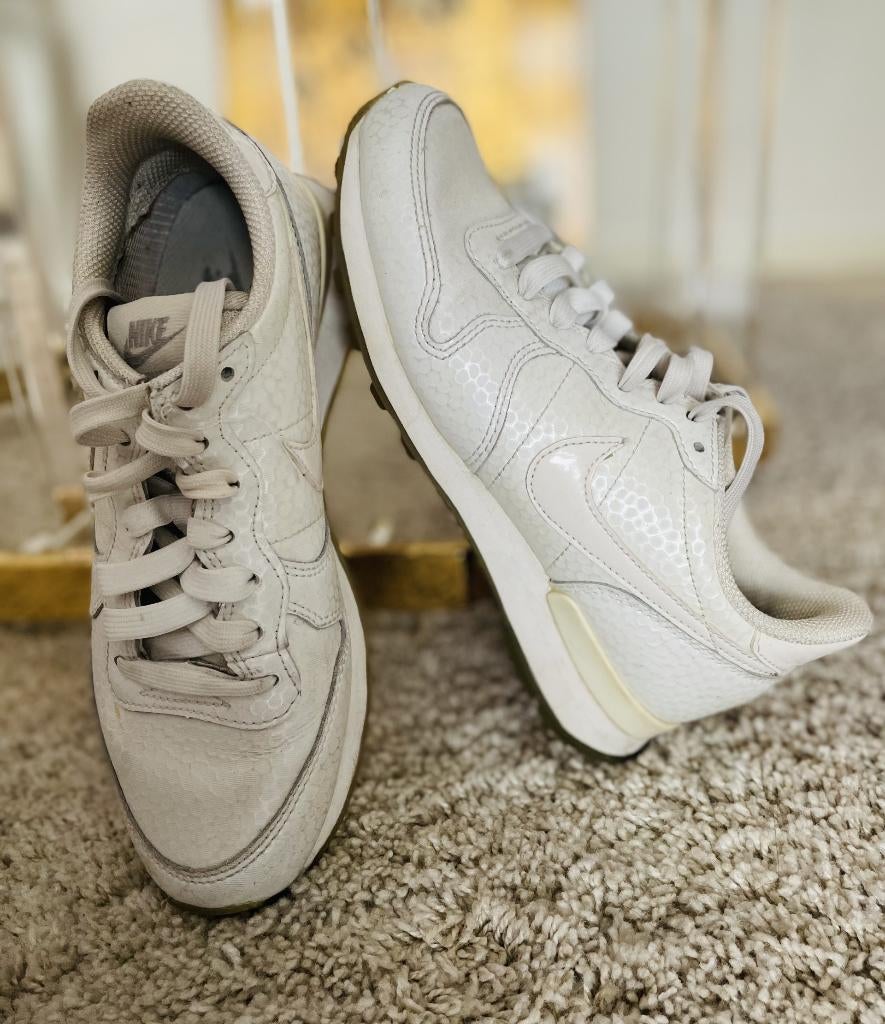 Nike sneakers 'internationalist' mt 36,5, Kleding | Dames, Schoenen, Wit, Nike, Ophalen of Verzenden, Sneakers of Gympen