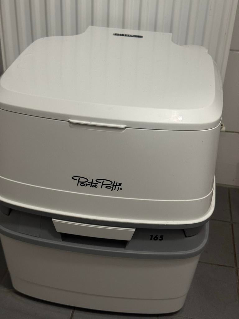 Draagbaar toilet, Ophalen of Verzenden, Zo goed als nieuw