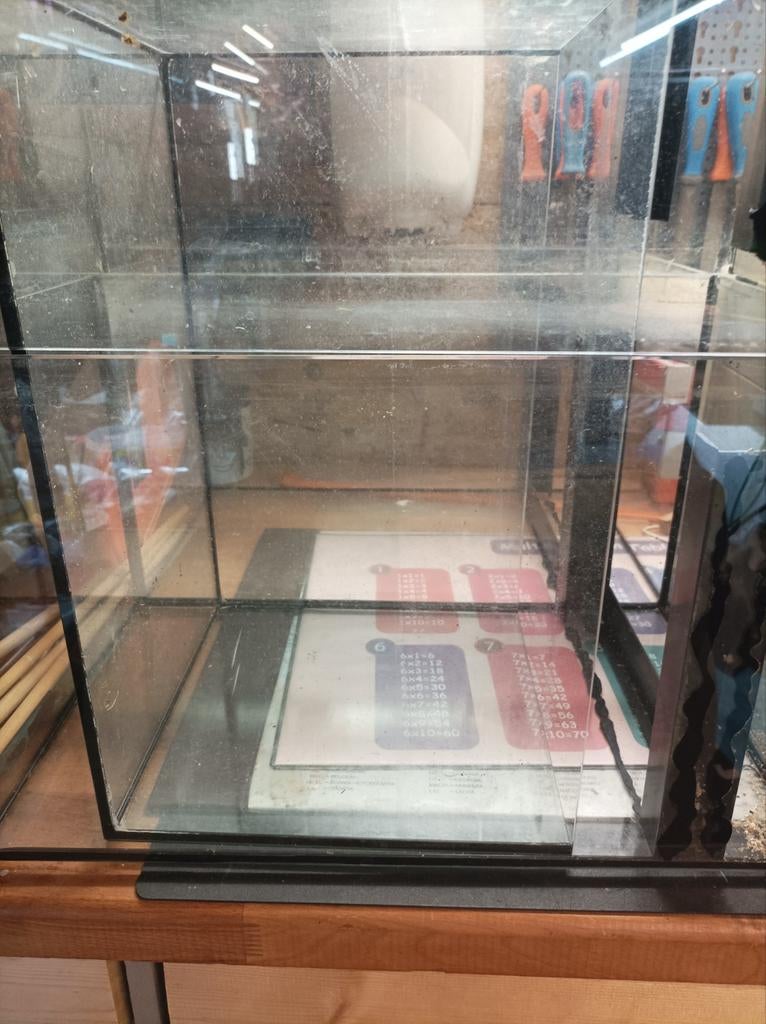 Te koop volglas aquariums 60 x30x30, Dieren en Toebehoren, Ophalen, Leeg aquarium