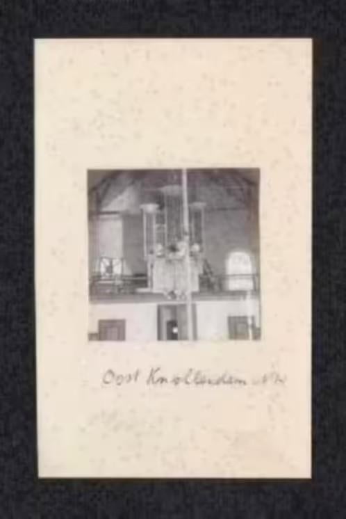 Foto Oost Knollendam Ned. Herv. Kerk Interieur., Foto, Ophalen of Verzenden, Zo goed als nieuw, 1940 tot 1960